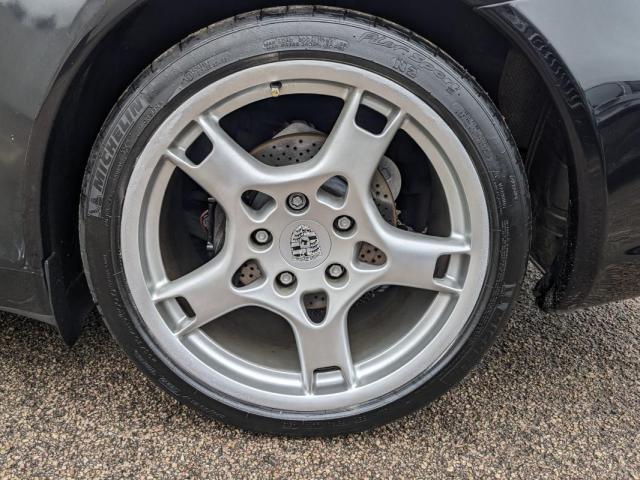 Porsche 911 image 8