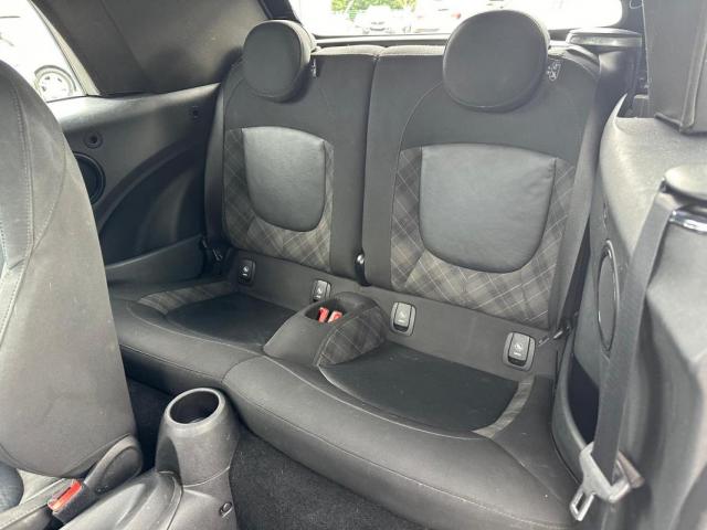 Mini Cabrio image 1