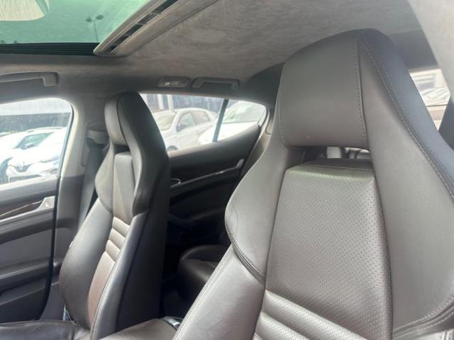 Porsche Panamera image 5