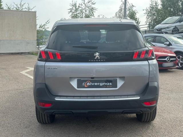 Peugeot 5008 image 9