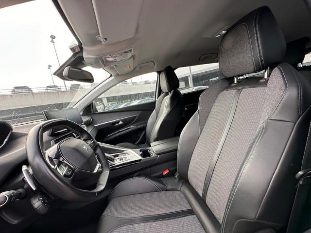 Peugeot 5008 image 3