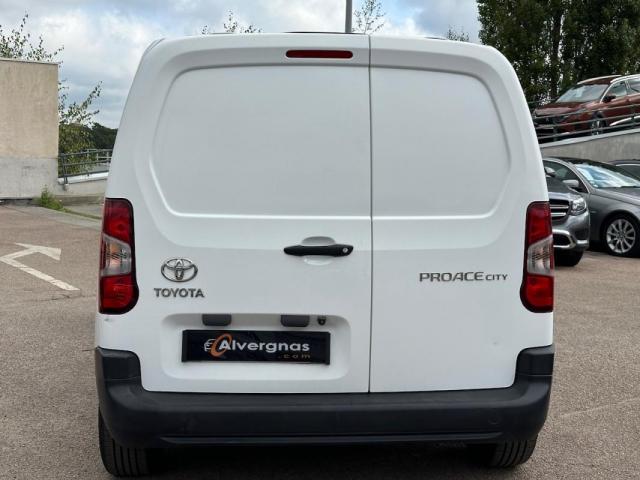 Toyota Proace City image 1