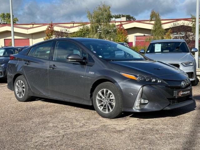 Toyota Prius image 2