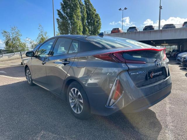Toyota Prius image 9