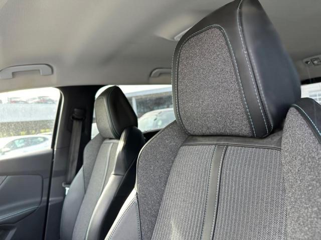 Peugeot 5008 image 1
