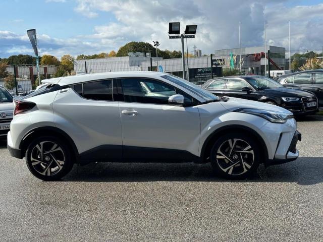 Toyota C-Hr image 2