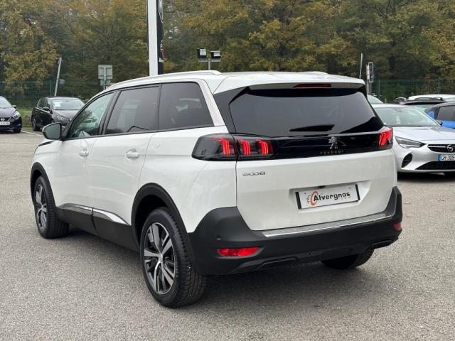 Peugeot 5008 image 8
