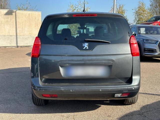 Peugeot 5008 image 4