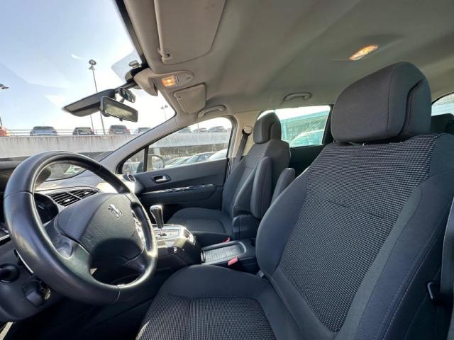 Peugeot 5008 image 2