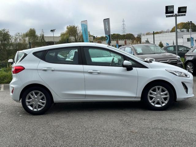Ford Fiesta image 2