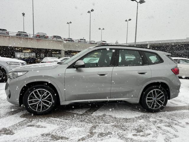 Bmw X1 image 8