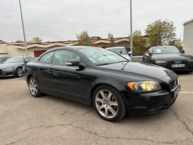 Volvo C70 image 8