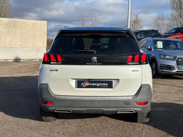 Peugeot 5008 image 4