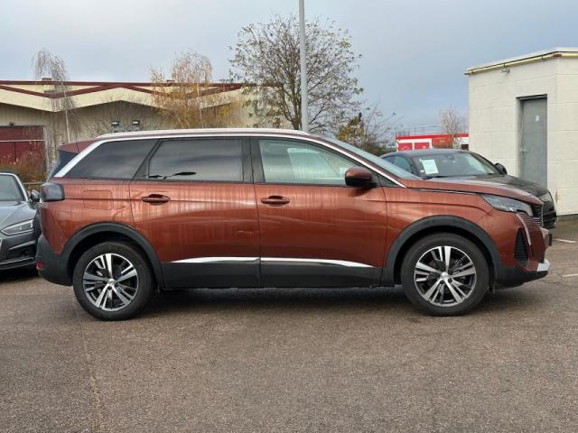 Peugeot 5008 image 6