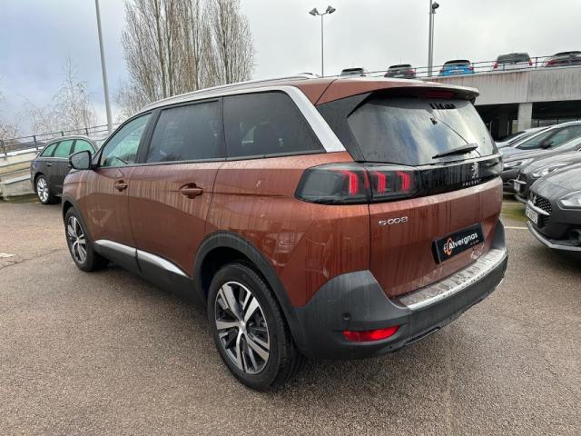 Peugeot 5008 image 7
