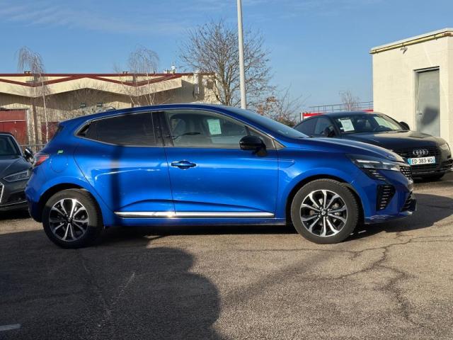 Renault Clio image 1