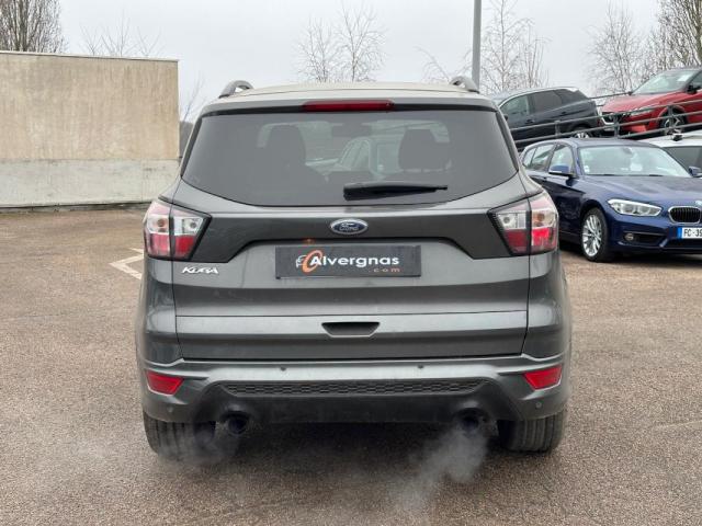 Ford Kuga image 7