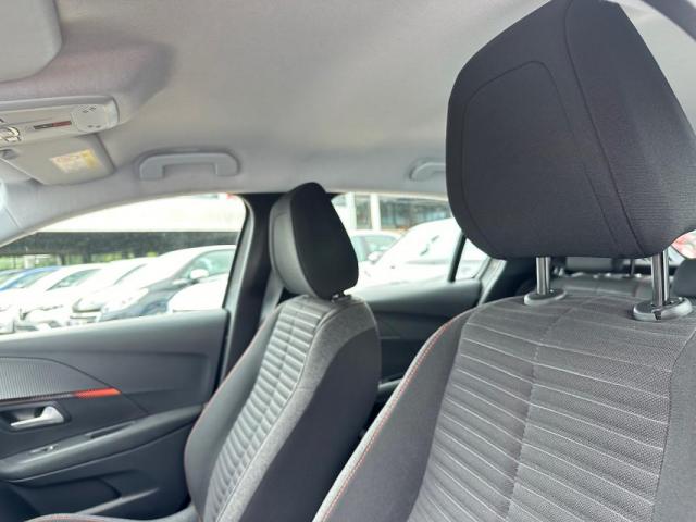 Peugeot 208 image 4