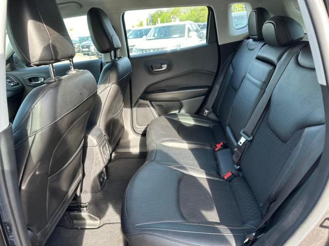 Jeep Compass image 2