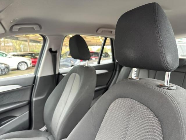 Bmw X1 image 2