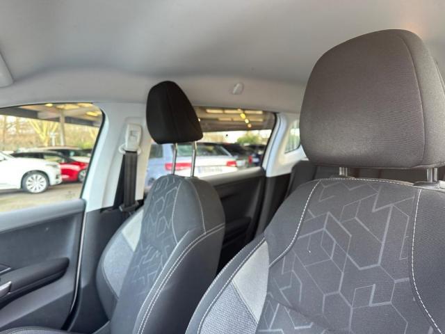 Peugeot 2008 image 1