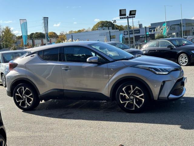 Toyota C-Hr image 2