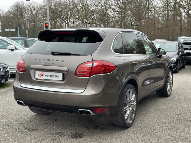 Porsche Cayenne image 6