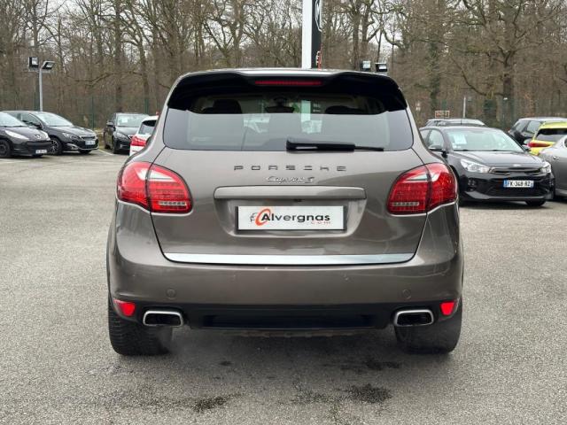 Porsche Cayenne image 4