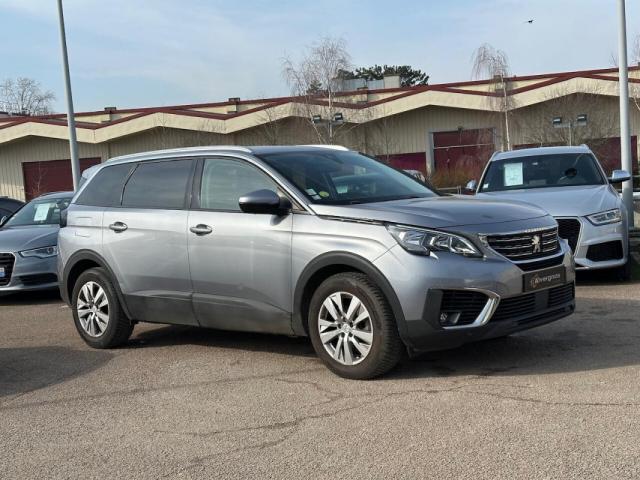 Peugeot 5008 image 3