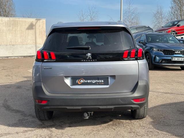 Peugeot 5008 image 6