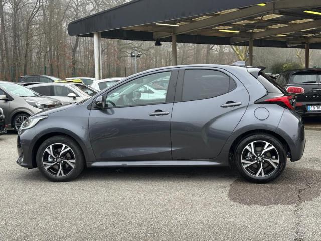 Toyota Yaris image 2