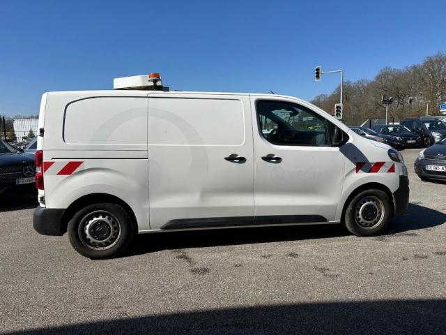Citroen Jumpy image 3