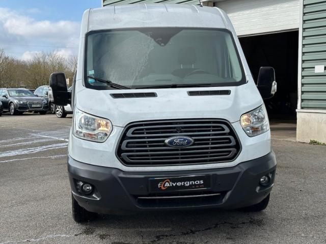 Ford Transit image 6