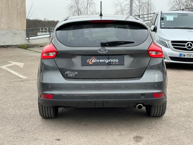 Ford Focus image 9