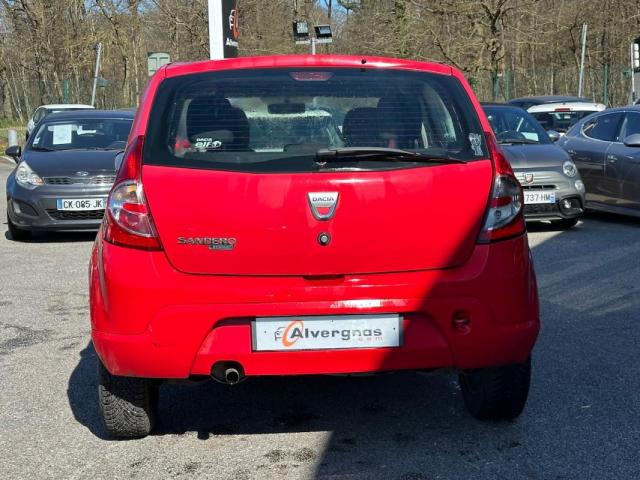 Dacia Sandero image 2