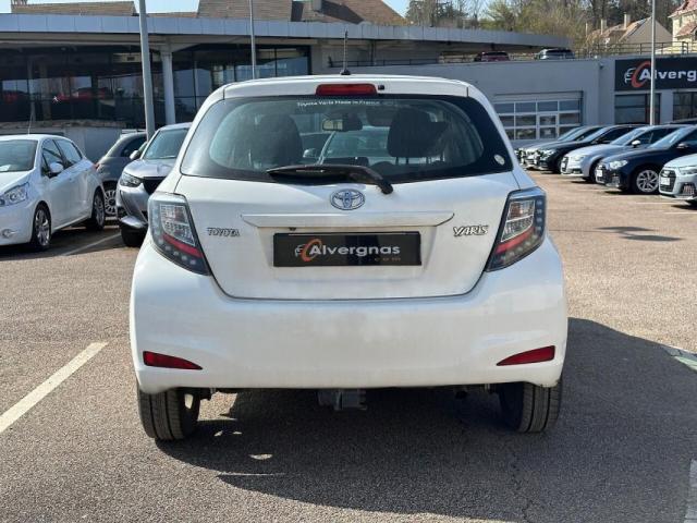 Toyota Yaris image 2