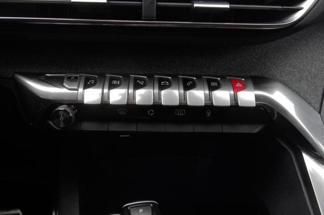 Peugeot 3008 image 4