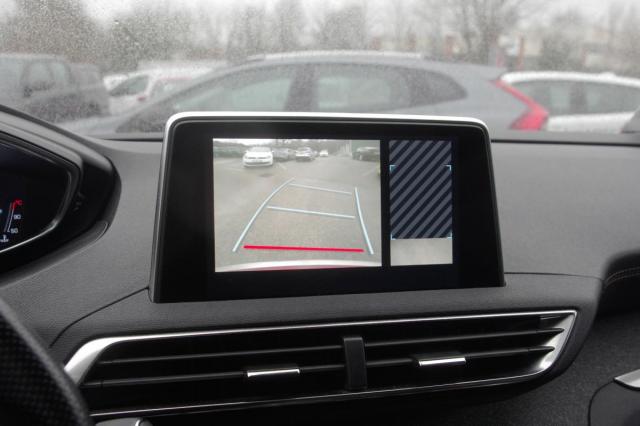 Peugeot 3008 image 1