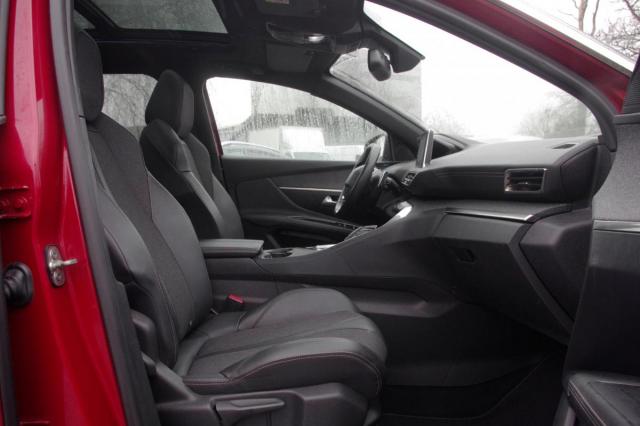 Peugeot 3008 image 3
