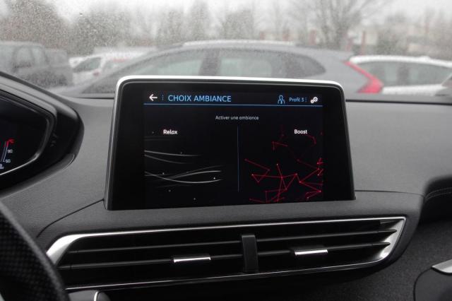 Peugeot 3008 image 8