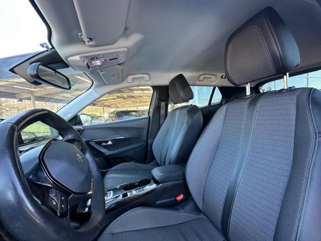Peugeot 2008 image 7