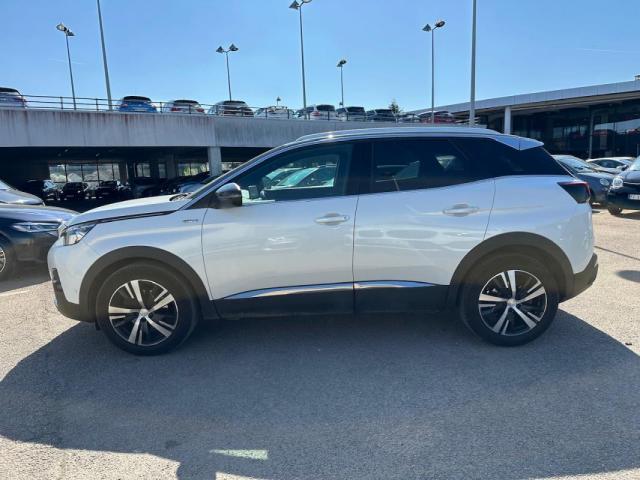 Peugeot 3008 image 1