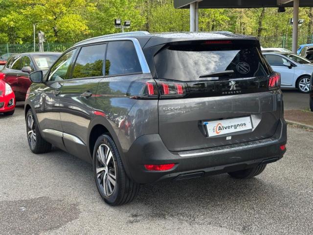 Peugeot 5008 image 8