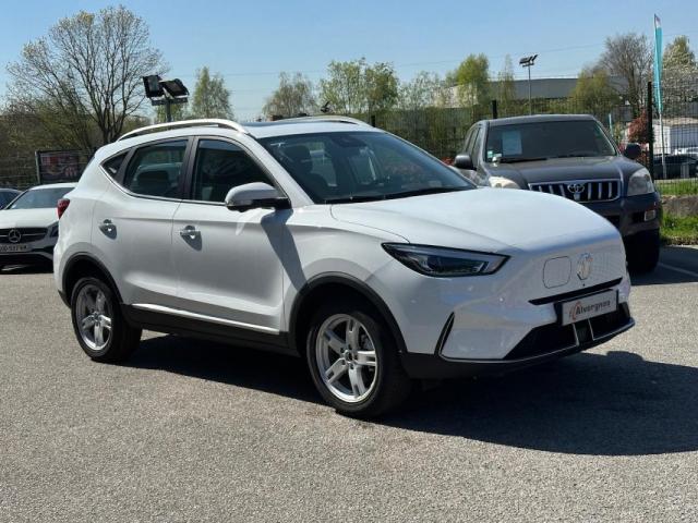 Mg Zs image 1
