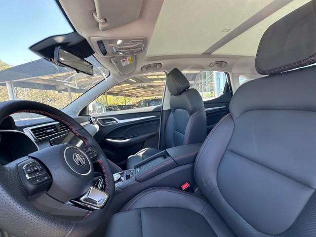 Mg Zs image 7