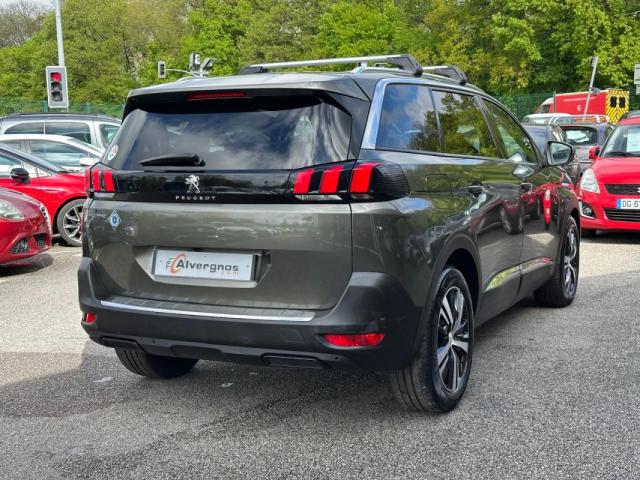 Peugeot 5008 image 3