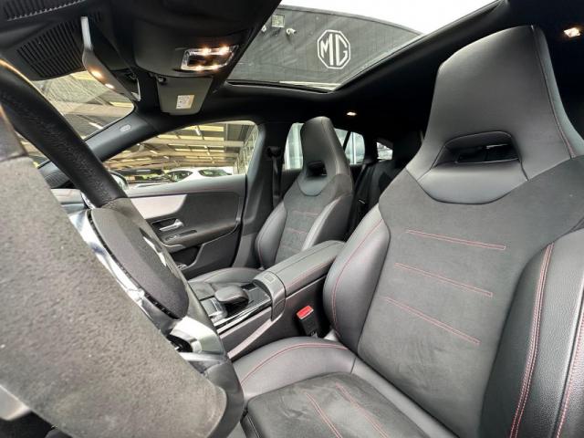 Mercedes Benz Cla image 3