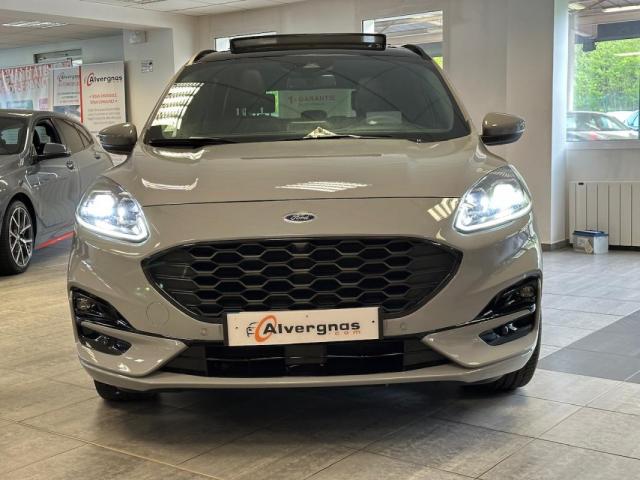 Ford Kuga image 1