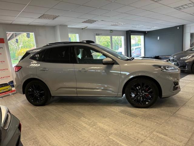Ford Kuga image 7