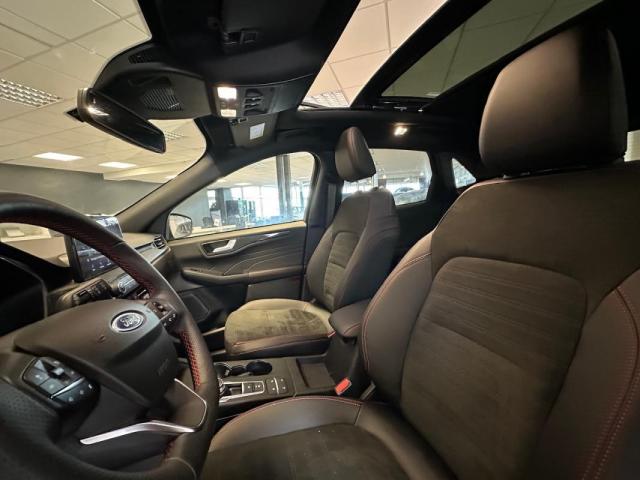 Ford Kuga image 5